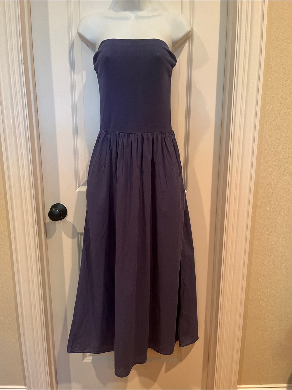 XIRENA FINNIAN STRAPLESS MAXI DRESS MADE IN USA SMALL - MEDIUM